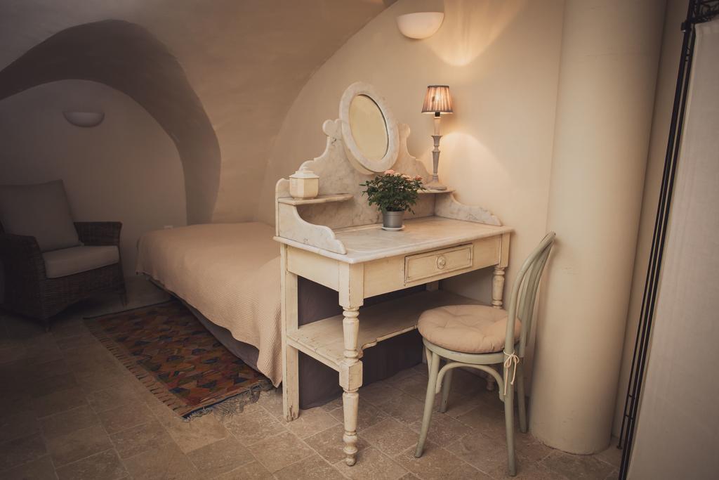 Ancienne Maison Des Gardes Lourmarin Kültér fotó