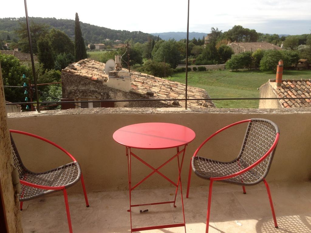 Ancienne Maison Des Gardes Lourmarin Kültér fotó
